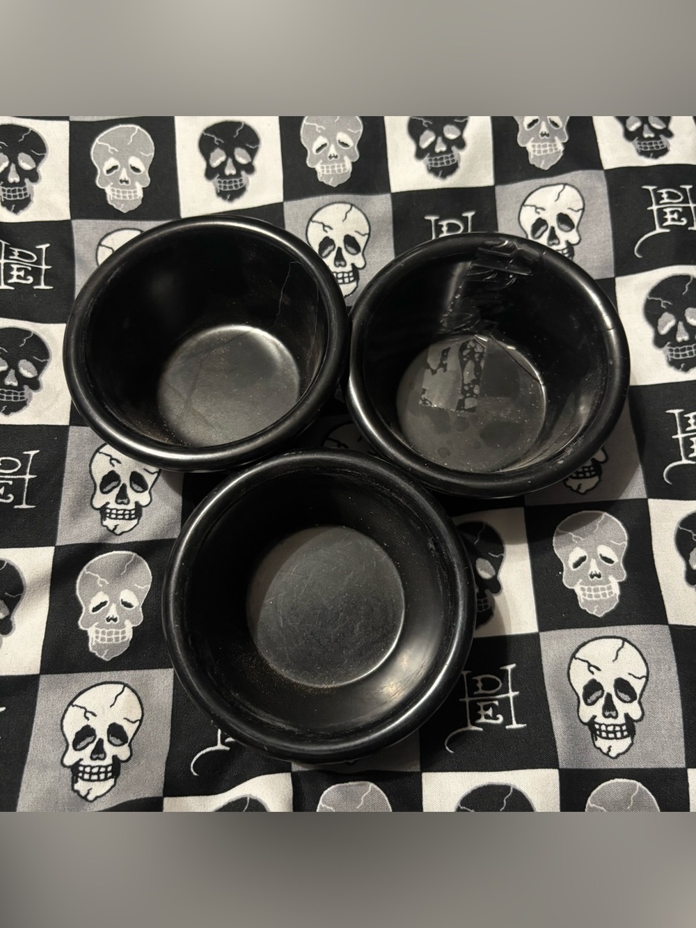 Y2K Carlisle Set of 3 Black Plastic Sauce Dip Dipping Cups